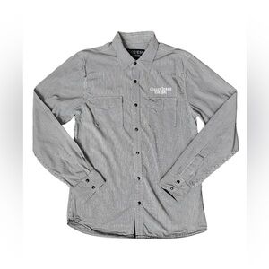 Guess Men’s Pearl Snap Up Pinstripe Dress Shirt size medium